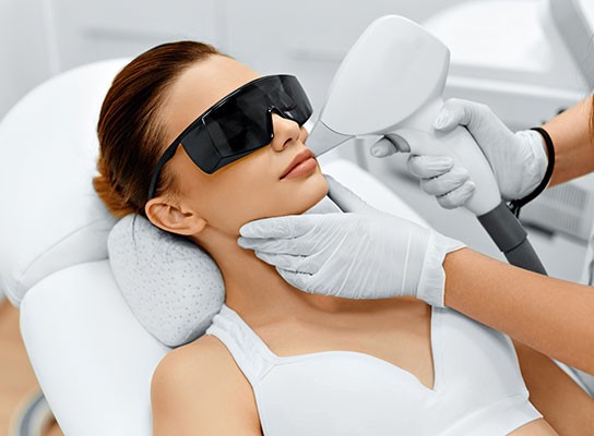 Lèvre supérieur -  Epilation définitive Bruxelles